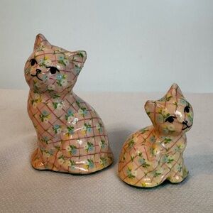 Ceramic cat figurines with floral chintz decoupage pattern